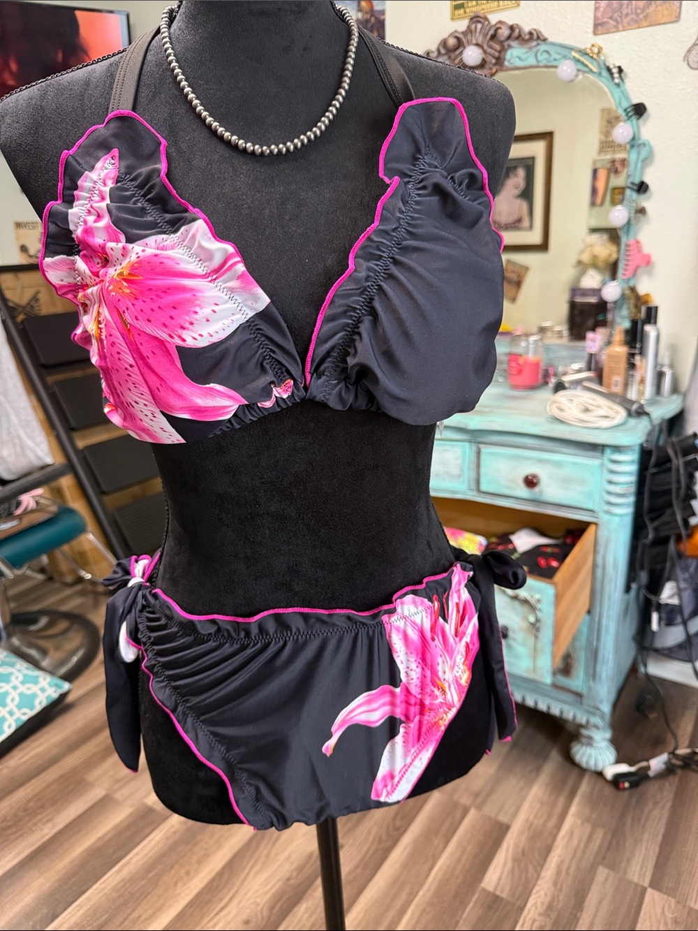 SHEIN Black & Pink Floral Ruffle Bikini Set
